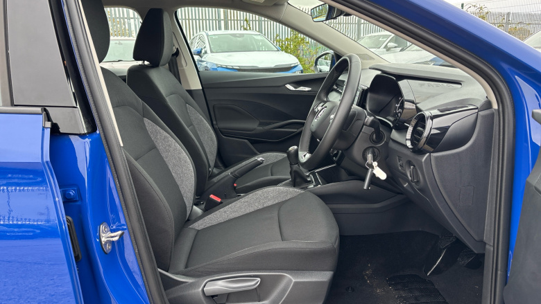 Skoda Fabia 1.0 MPI 80 SE Comfort 5dr Petrol Hatchback